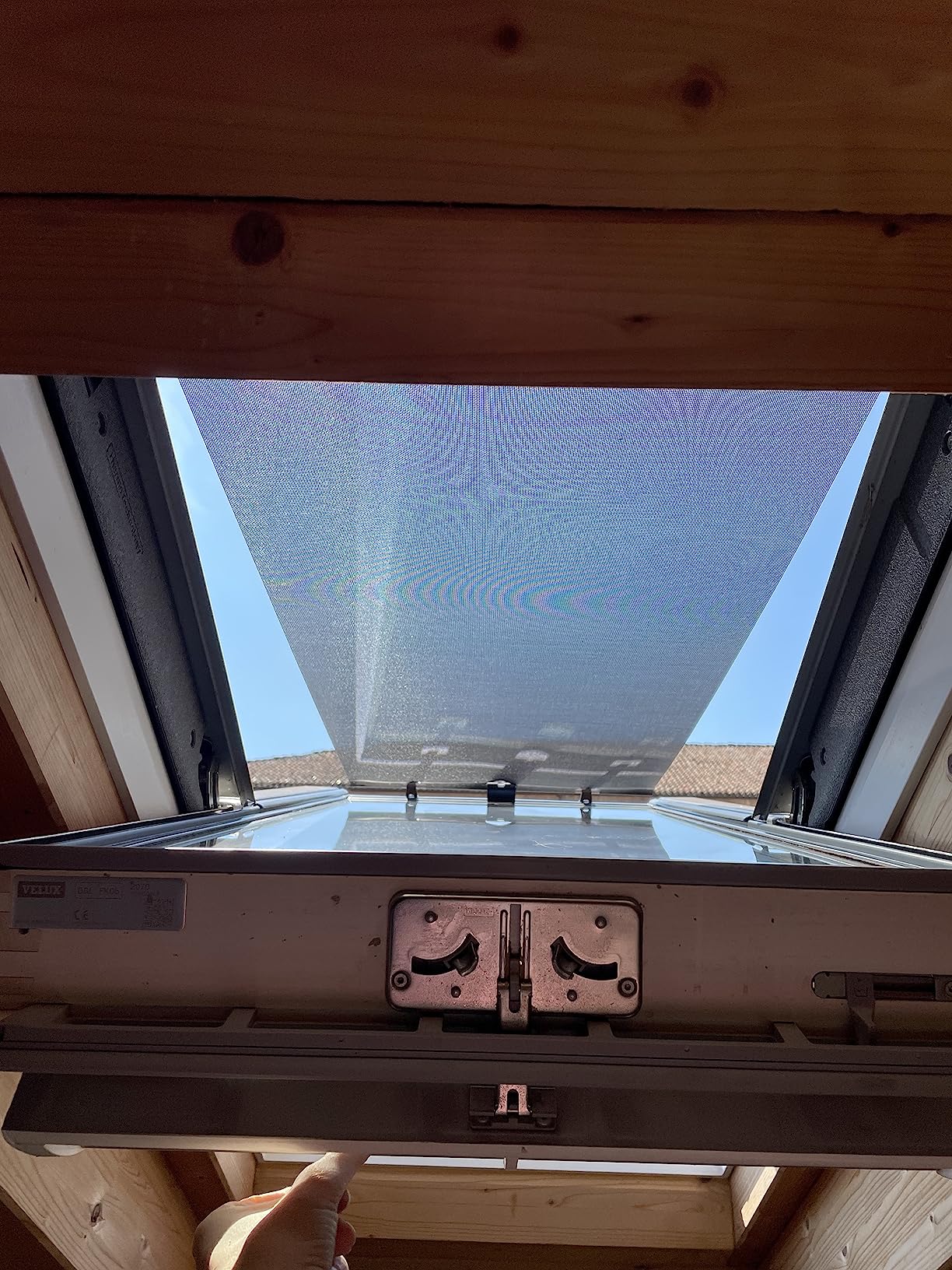 VELUX Hitzeschutz-Markise B37xH98 Schwarz MHL manuell