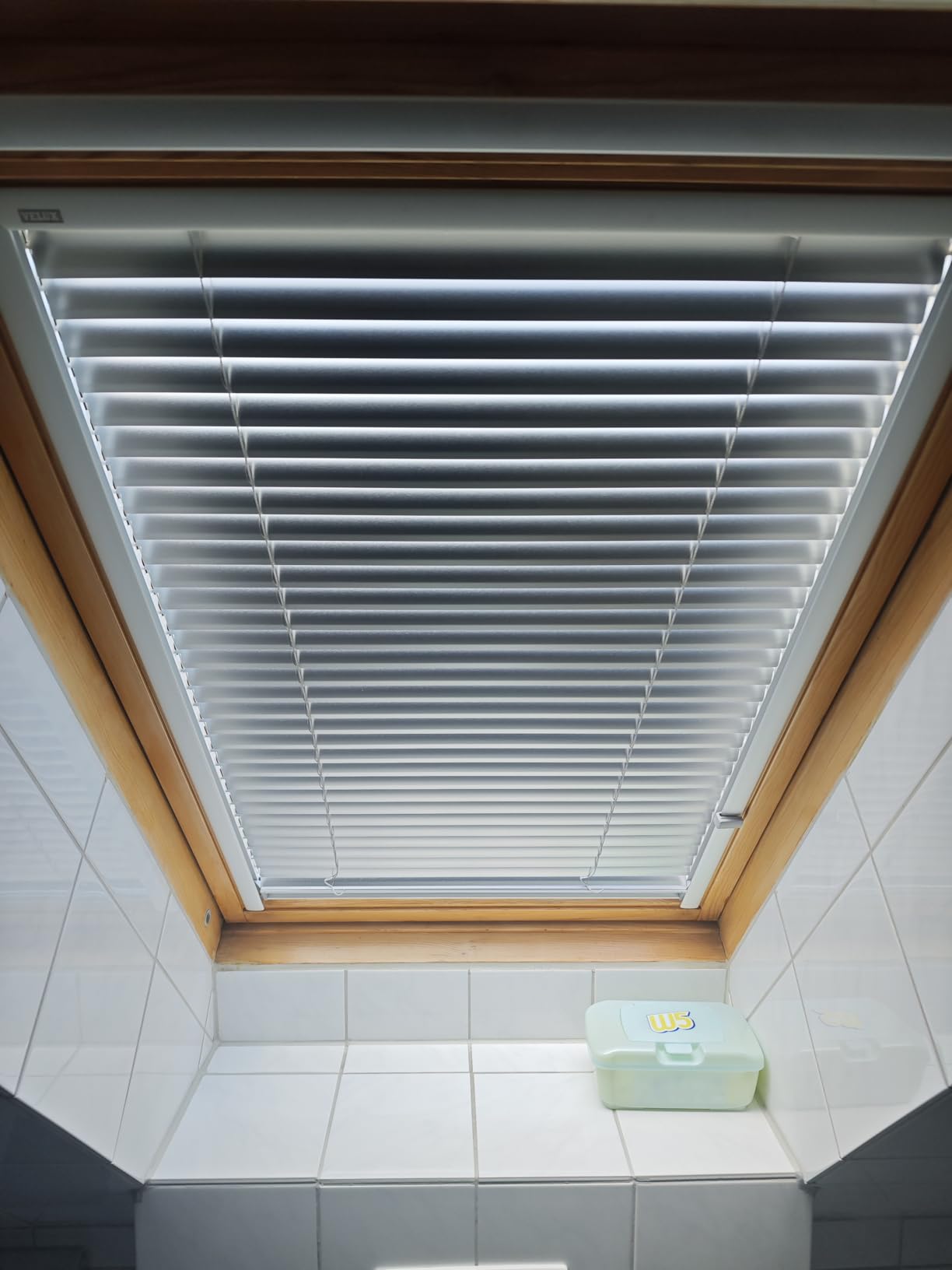 Velux Jalousie CK02 Weiß Dachfenster-Jalousie graue Schiene