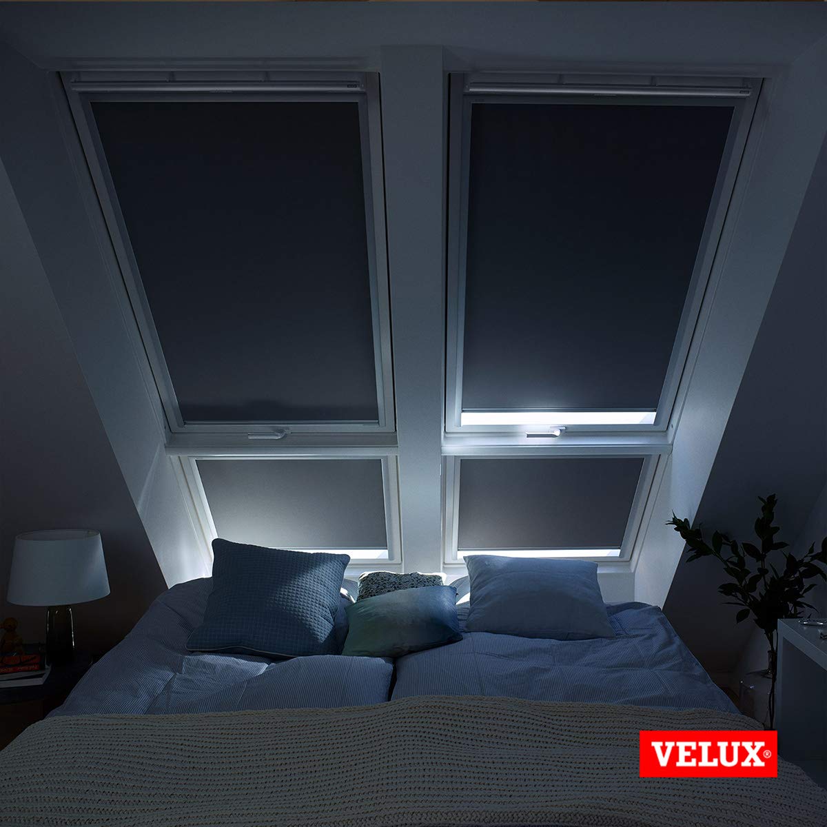 VELUX DKL Verdunkelungsrollo C02 Dunkelblau verdunkelnd