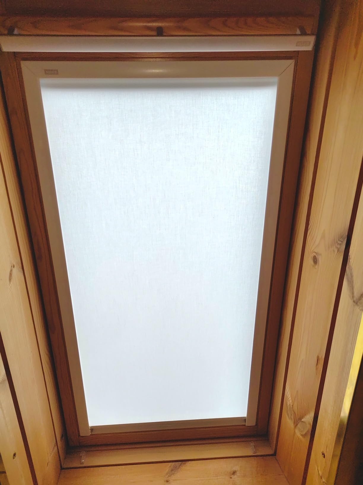 VELUX Sichtschutzrollo PK06 Weiß Lichtdurchlässig