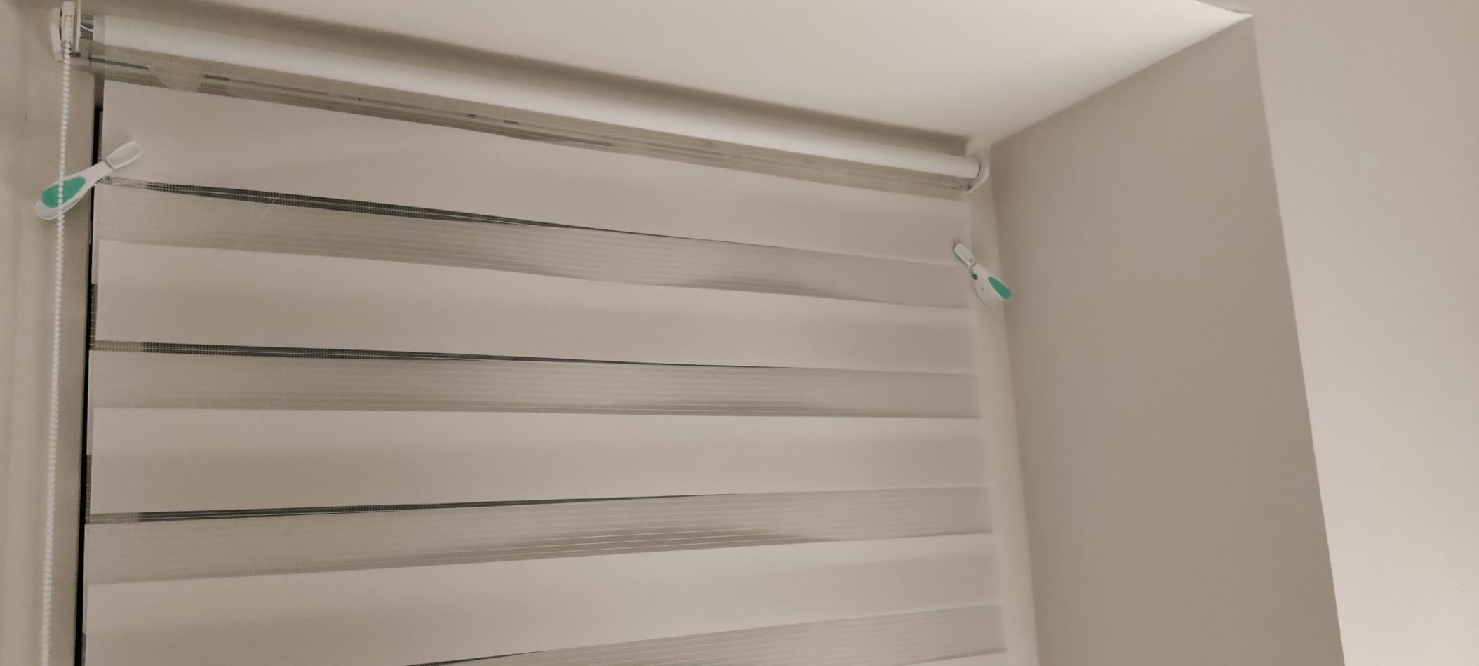 Gardinia EASYFIX Shaun Doppelrollo 60x150 cm Hellgrau Streifen