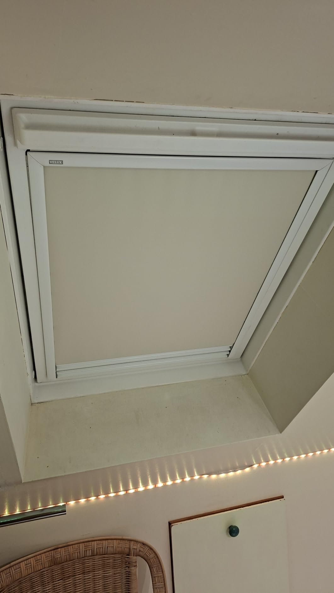 Velux Verdunkelung Plus DFD C02 Rollo Grau weiß