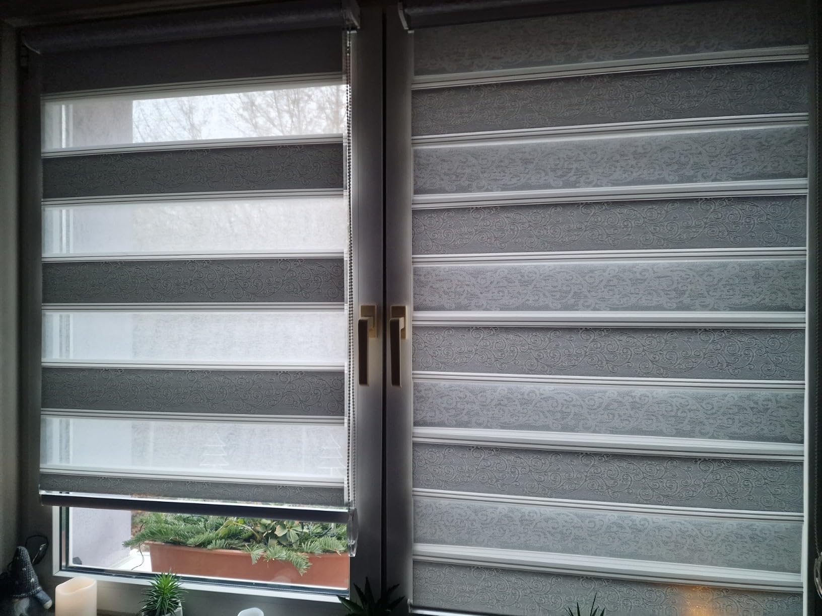 Brillant Doppelrollo Klemmfix 100x150 Weiß-Silber Ornament